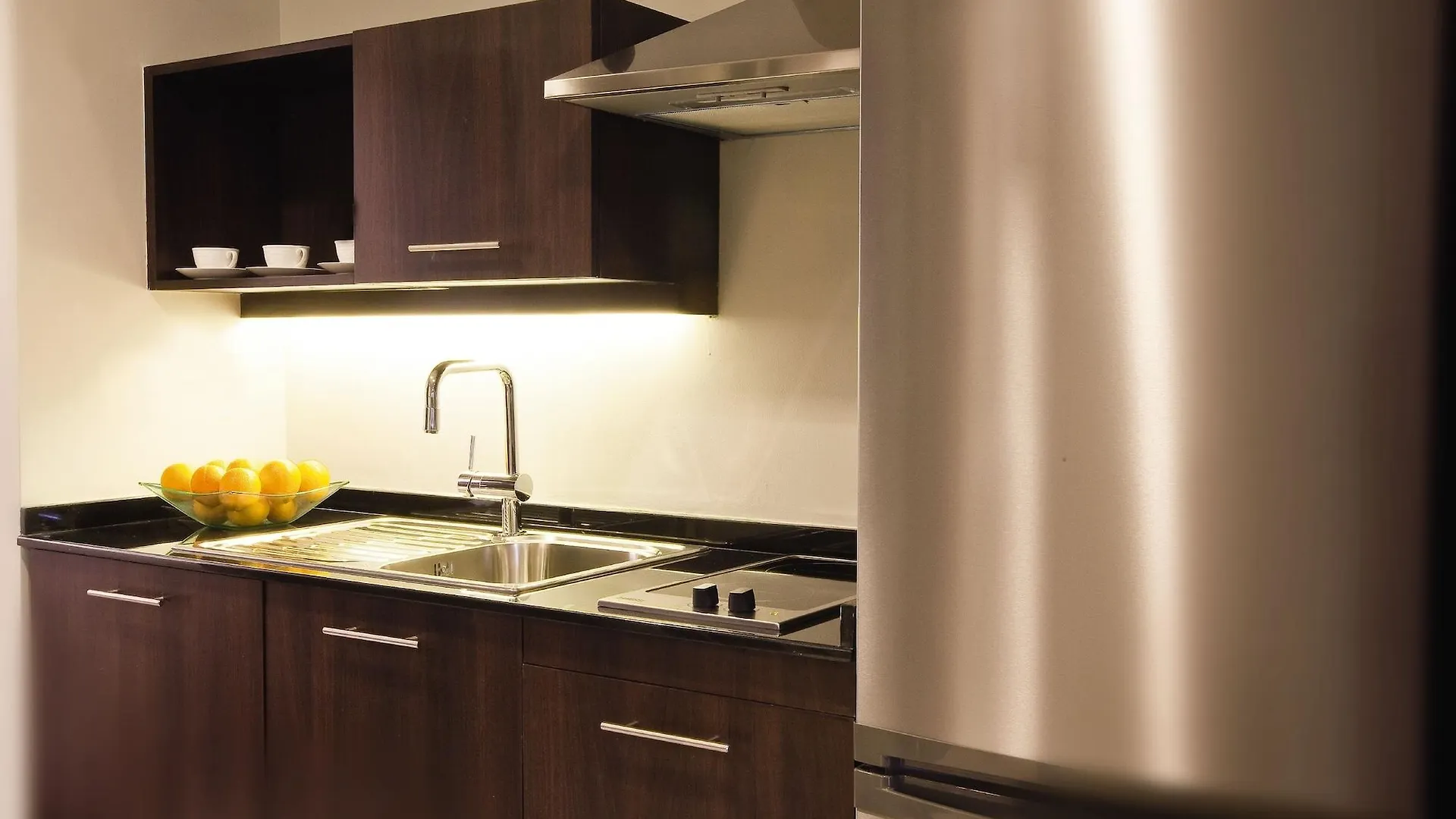 Mövenpick Hotel Apartments Al Mamzar Dubai