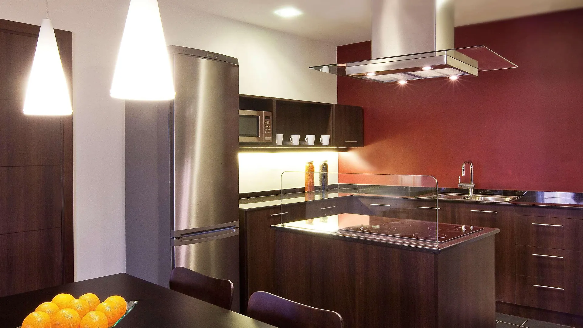 Mövenpick Hotel Apartments Al Mamzar Dubai
