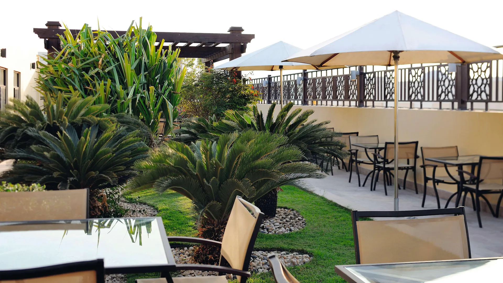 Mövenpick Hotel Apartments Al Mamzar Dubai Förenade Arabemiraten
