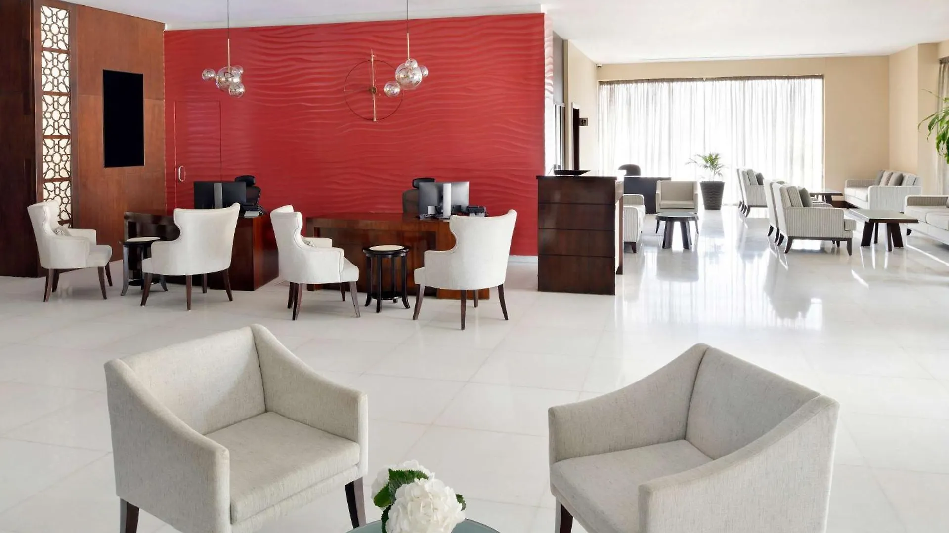 ***** Lägenhetshotell Mövenpick Hotel Apartments Al Mamzar Dubai Förenade Arabemiraten