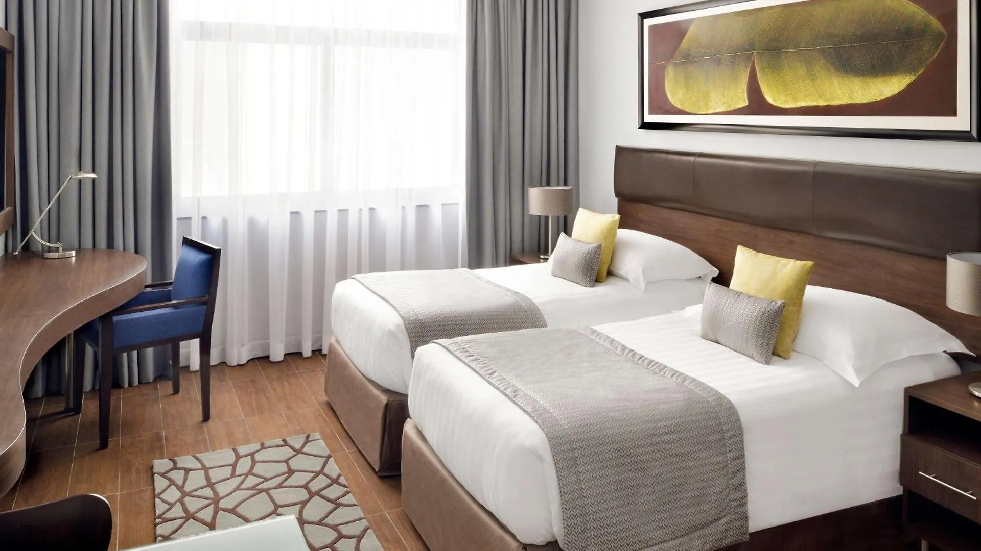 Mövenpick Hotel Apartments Al Mamzar Dubai