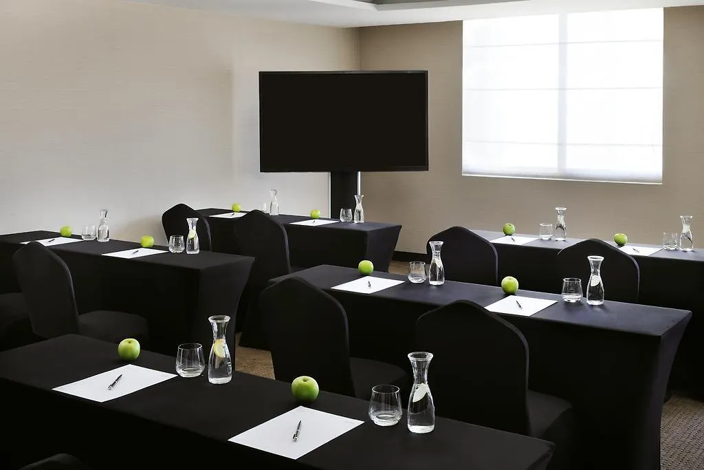 Moevenpick Hotel Apartments Al Mamzar Dubai